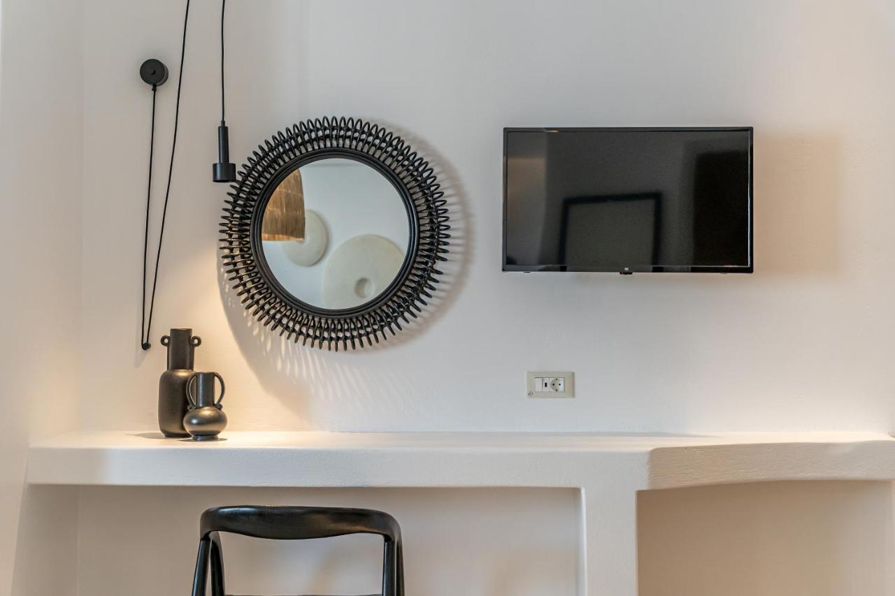 피르고스 Arotron Santorini B&B 외부 사진